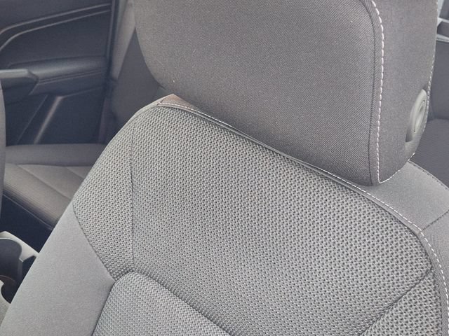 Used 2025 Chevrolet Colorado LT RWD image 20