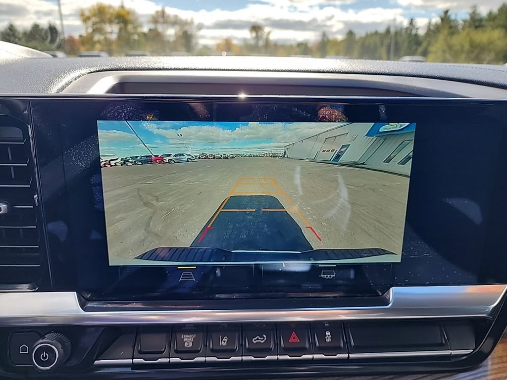 Used 2024 Chevrolet Silverado 2500 LT image 28