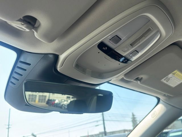 Used 2022 Volvo XC60 B5 Inscription w/ Climate Package image 28