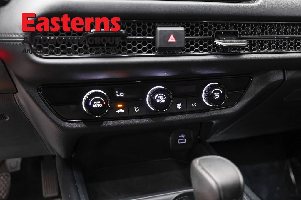 Used 2025 Honda HR-V LX image 19