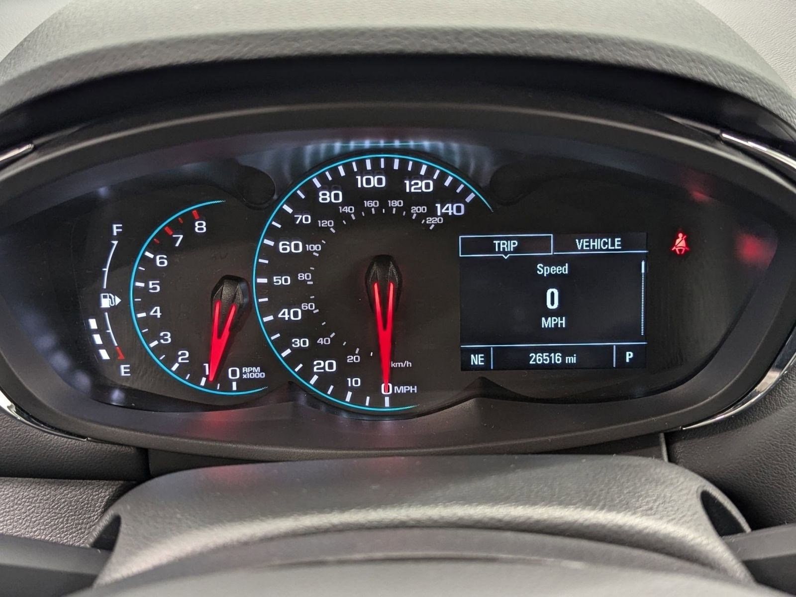 Used 2021 Chevrolet Trax LT w/ LT Convenience Package image 17