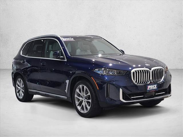 Used 2026 BMW X5 xDrive50e w/ Climate Comfort Package AWD/4WD image 3