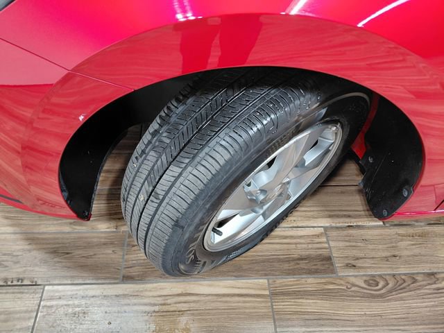 Used 2022 Hyundai Elantra SE image 18