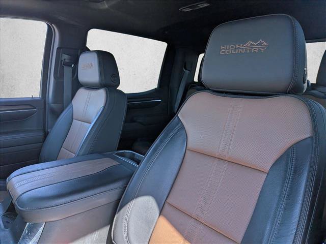 Used 2024 Chevrolet Silverado 1500 High Country AWD/4WD image 9