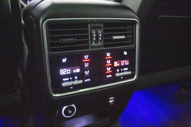 Used 2019 Porsche Cayenne S w/ Premium Plus Package image 57