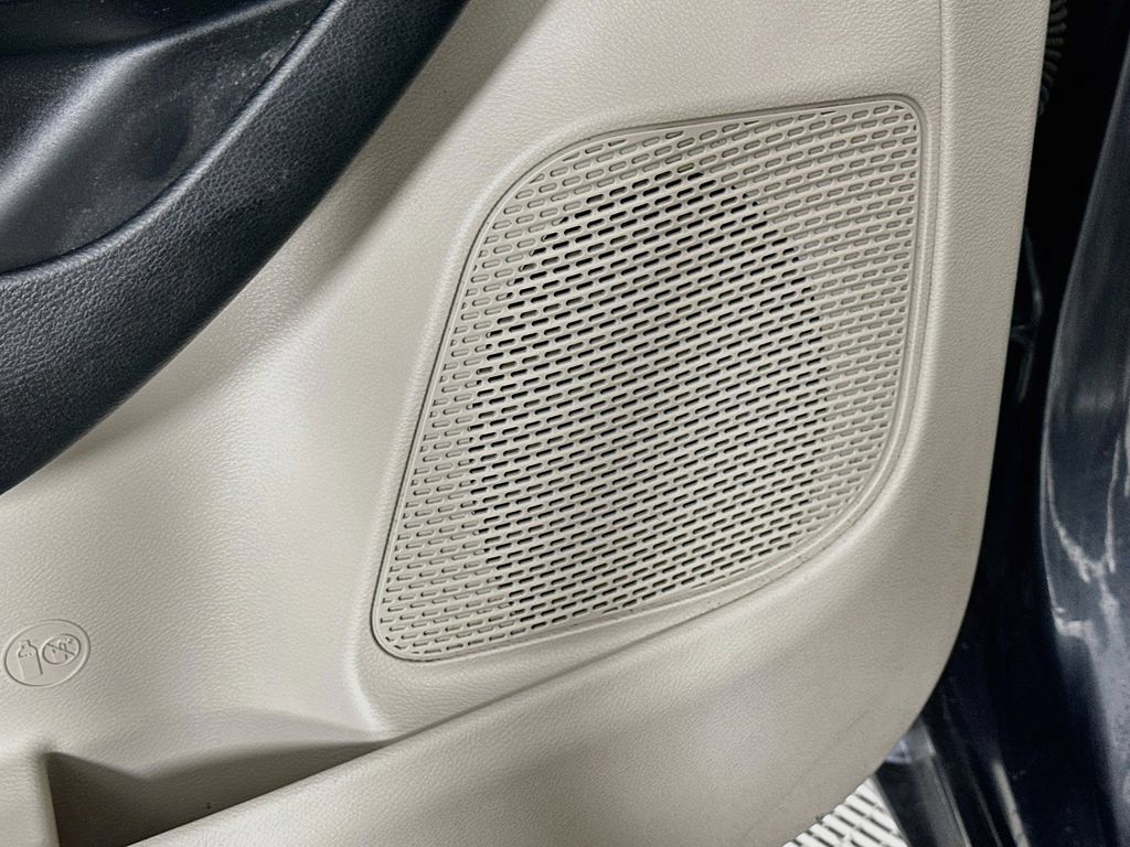 Certified 2020 Chrysler Pacifica Touring-L Plus FWD image 26