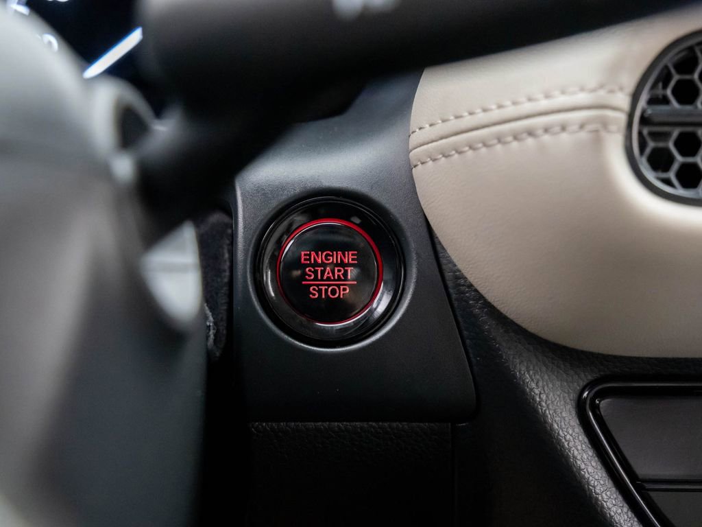 Used 2026 Honda HR-V LX image 18