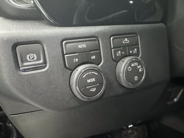 New 2026 Chevrolet Silverado 1500 LT AWD/4WD image 11