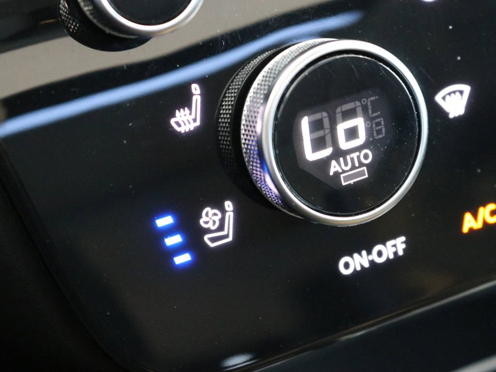Certified 2023 INFINITI QX60 Luxe AWD/4WD image 16