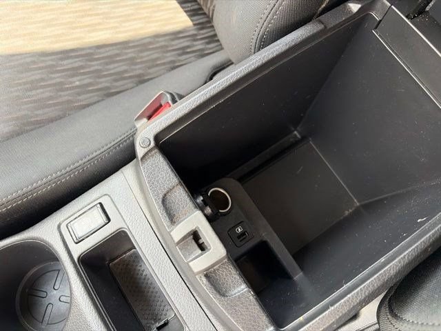 Used 2019 Nissan Rogue SV AWD/4WD image 26