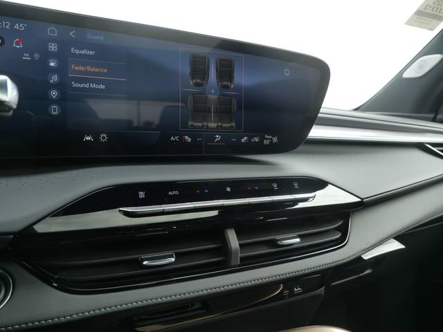 Used 2025 Buick Enclave Avenir AWD/4WD image 23