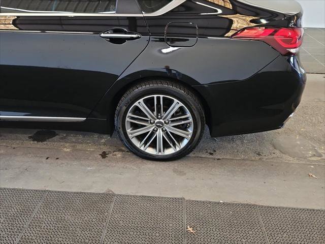 Used 2018 Genesis G80 3.8 w/ Option Group 03 image 13