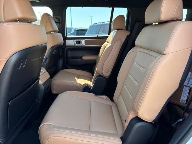 New 2026 Hyundai Santa Fe Calligraphy image 9