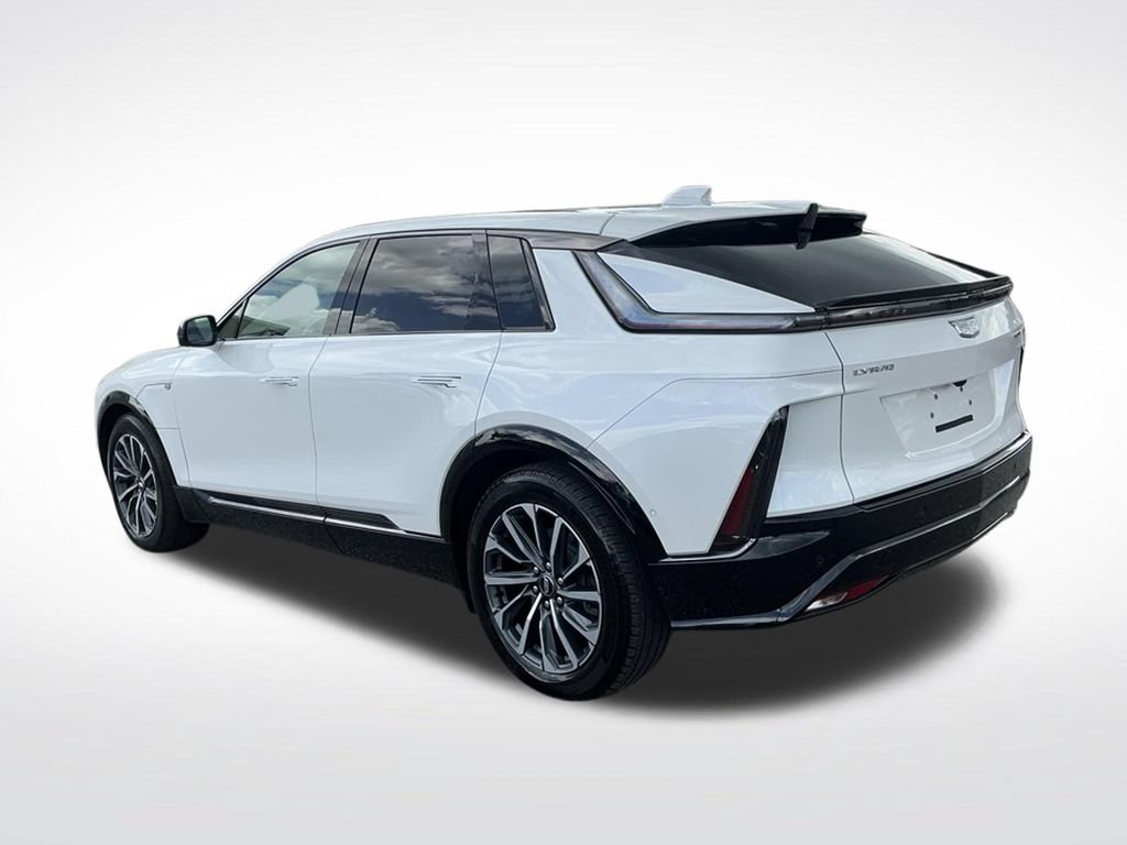 Used 2024 Cadillac Lyriq Sport AWD/4WD image 4