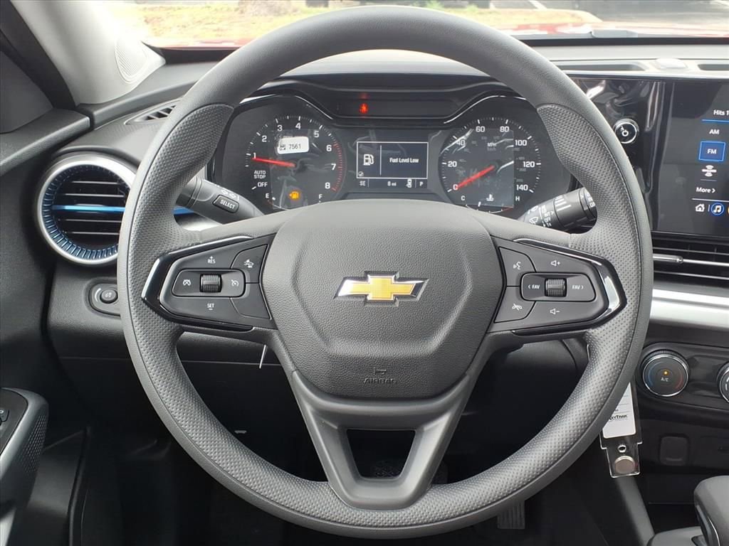 New 2026 Chevrolet Trax LS w/ Driver Confidence Package image 18