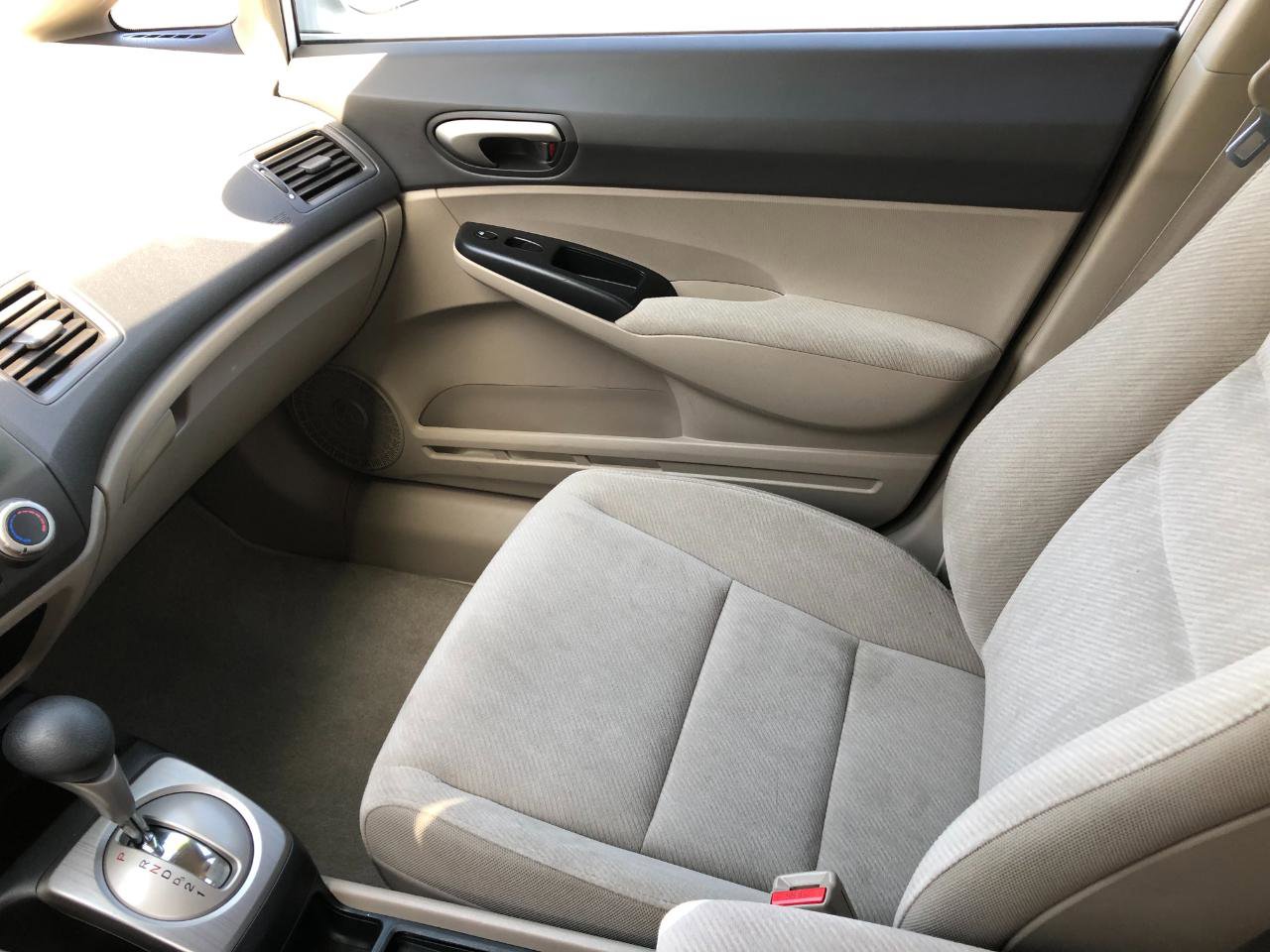 Used 2010 Honda Civic LX image 19