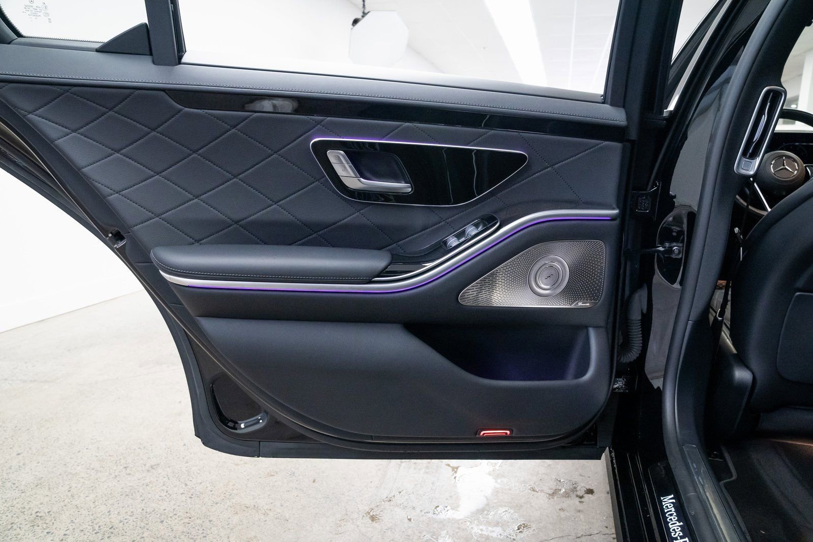 Used 2023 Mercedes-Benz S 580 4MATIC Sedan image 20