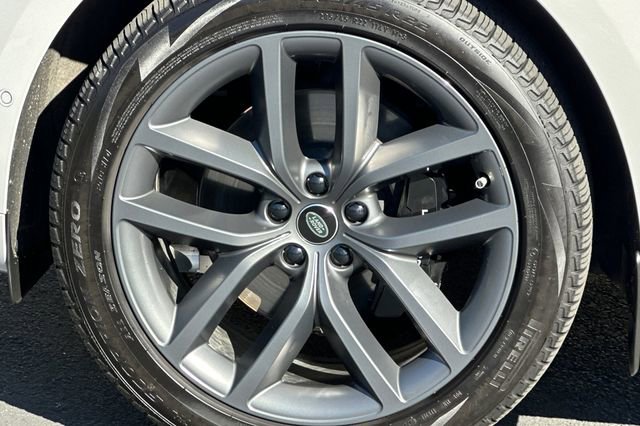 Certified 2024 Land Rover Range Rover Sport Dynamic SE AWD/4WD image 25