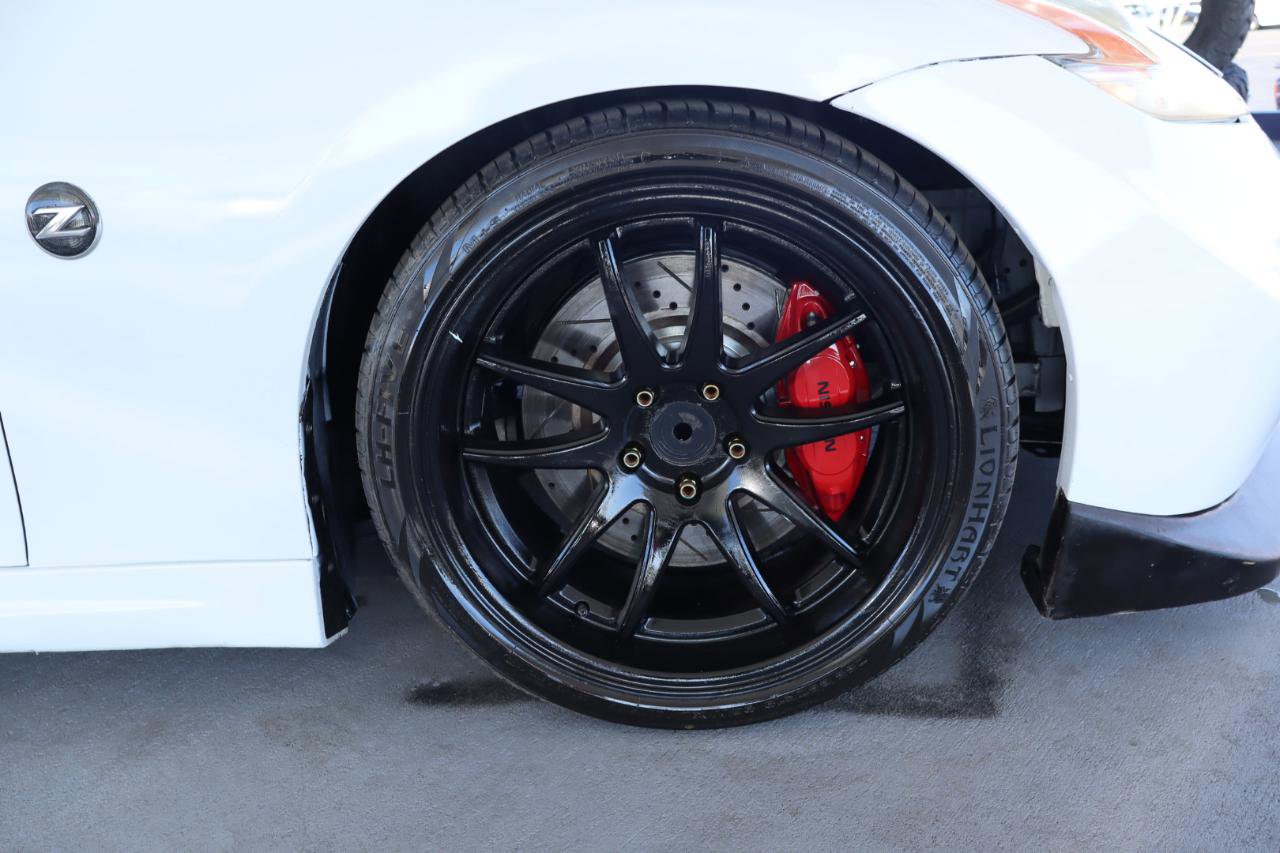 Used 2013 Nissan 370Z NISMO w/ Bose Pkg image 31