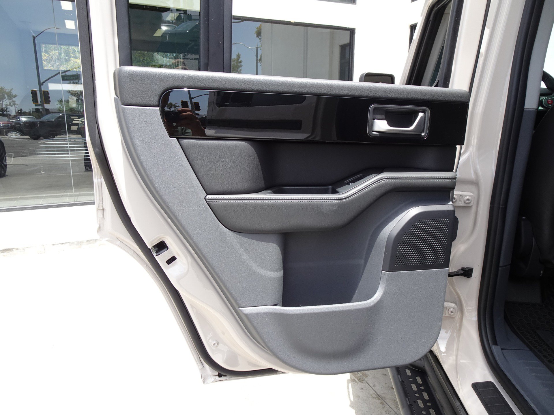Used 2024 INEOS Grenadier Station Wagon AWD/4WD image 15