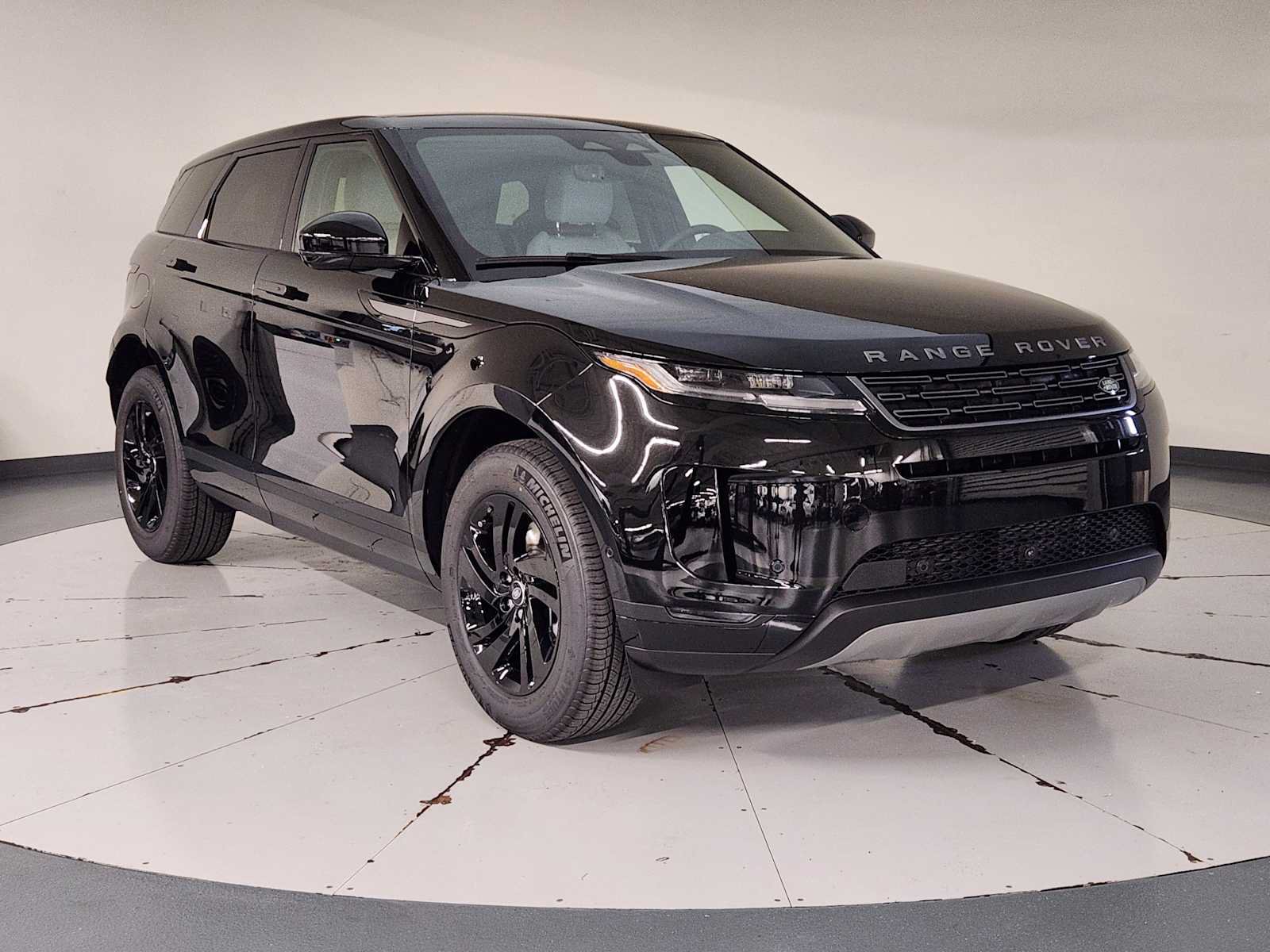New 2026 Land Rover Range Rover Evoque S AWD/4WD image 7