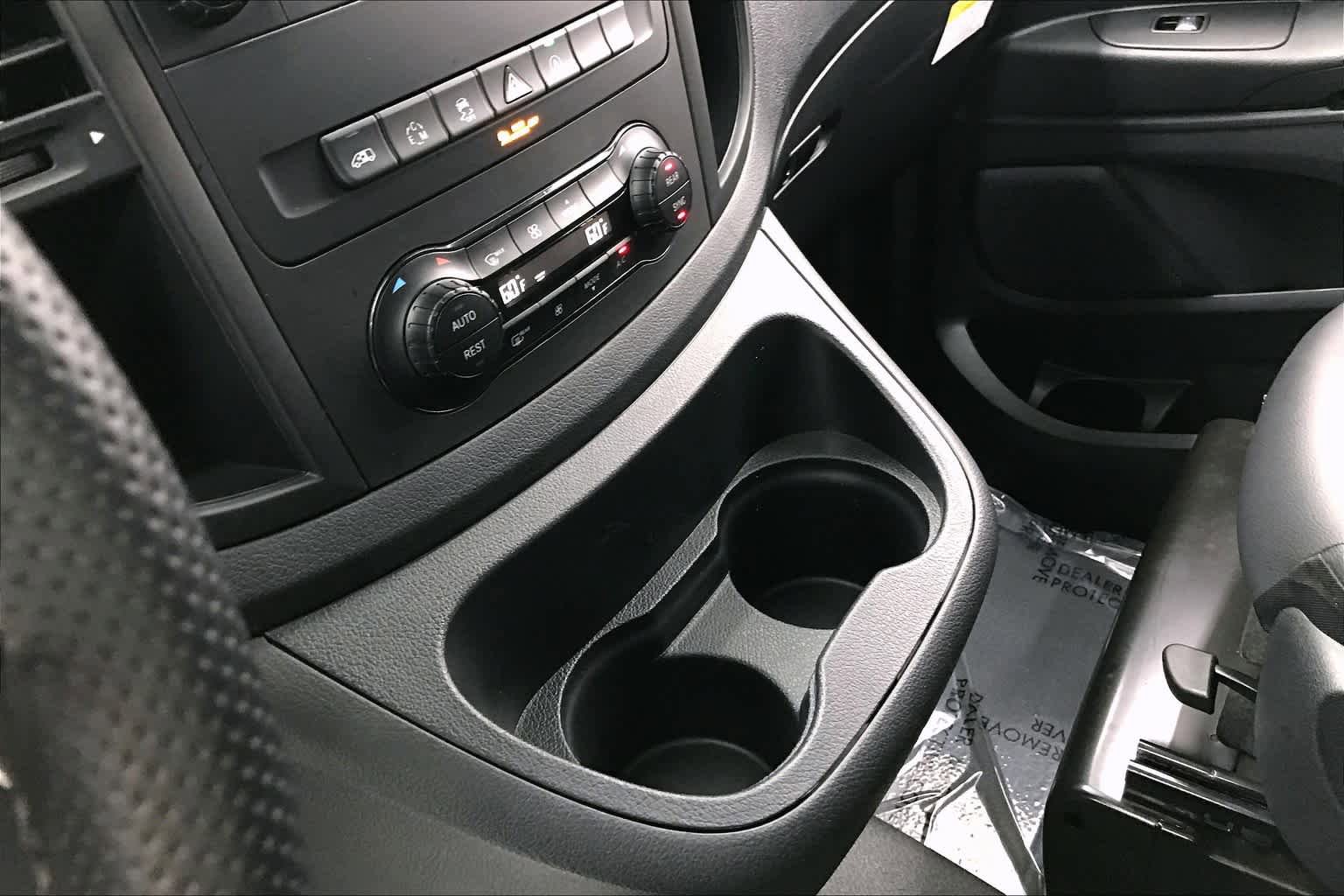 Used 2019 Mercedes-Benz Metris Passenger image 22