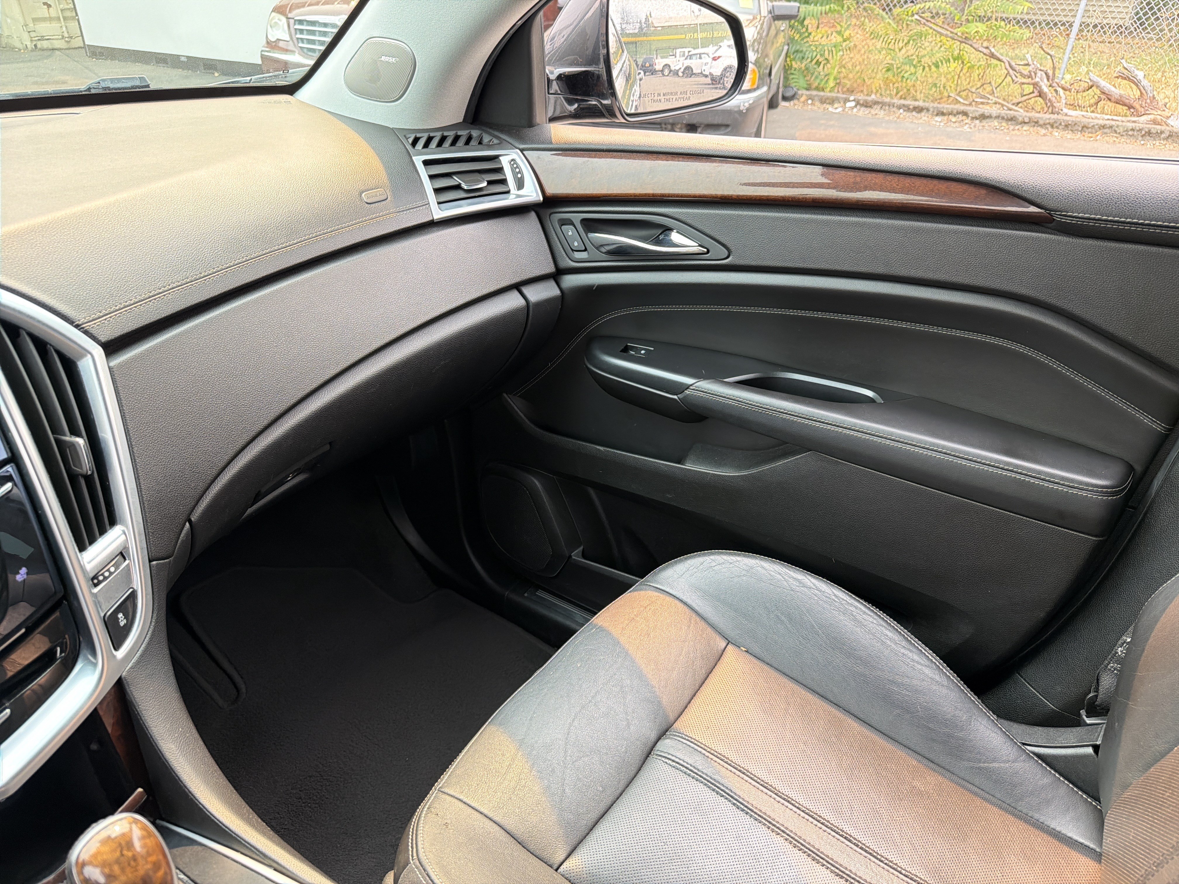 Used 2013 Cadillac SRX Luxury AWD/4WD image 26