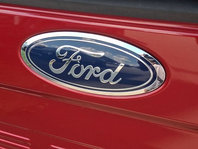 Used 2022 Ford F350 Lariat w/ Lariat Value Package AWD/4WD image 25