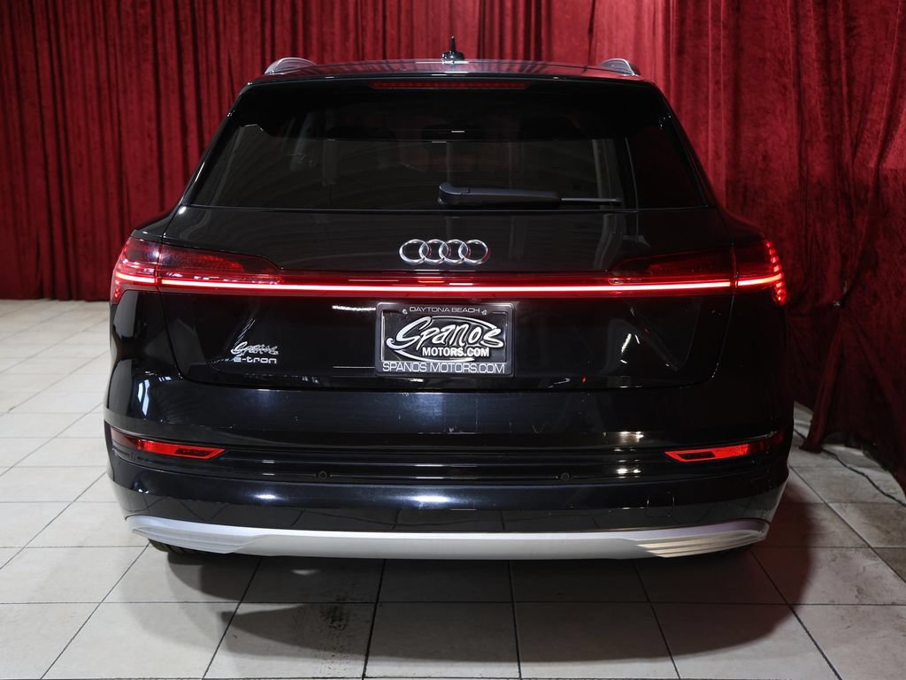 Used 2019 Audi e-tron Premium Plus AWD/4WD image 10