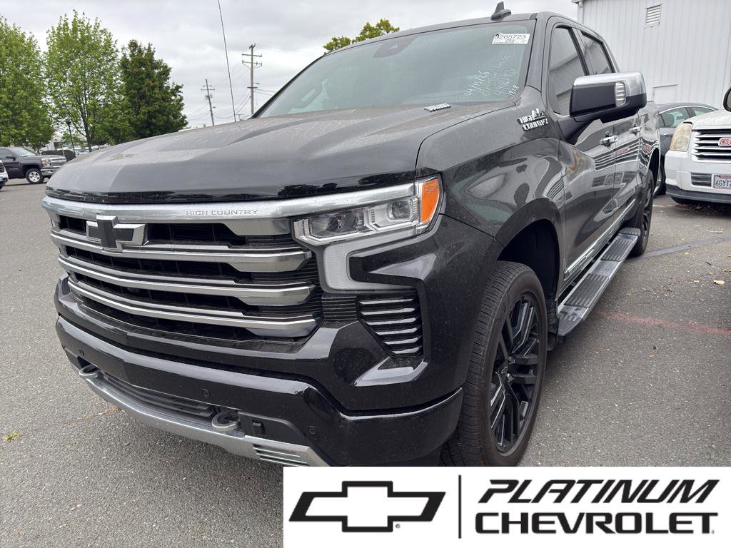 Used 2025 Chevrolet Silverado 1500 High Country w/ High Country Premium Package AWD/4WD image 1