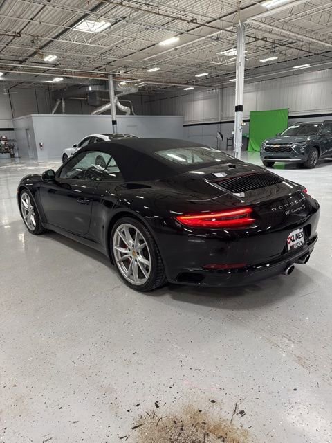 Used 2017 Porsche 911 Carrera S image 8