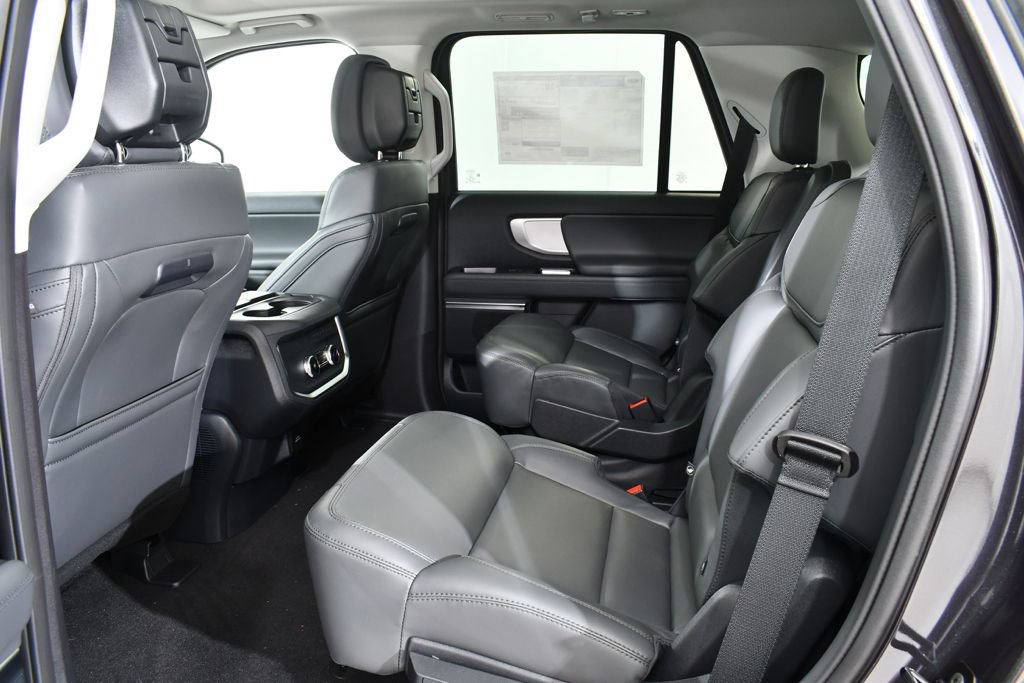 New 2027 Ford Expedition Active AWD/4WD image 16