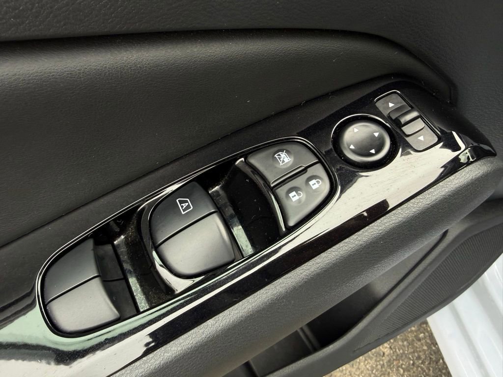 Certified 2025 Nissan Altima 2.5 SR w/ SR Premium Package image 22