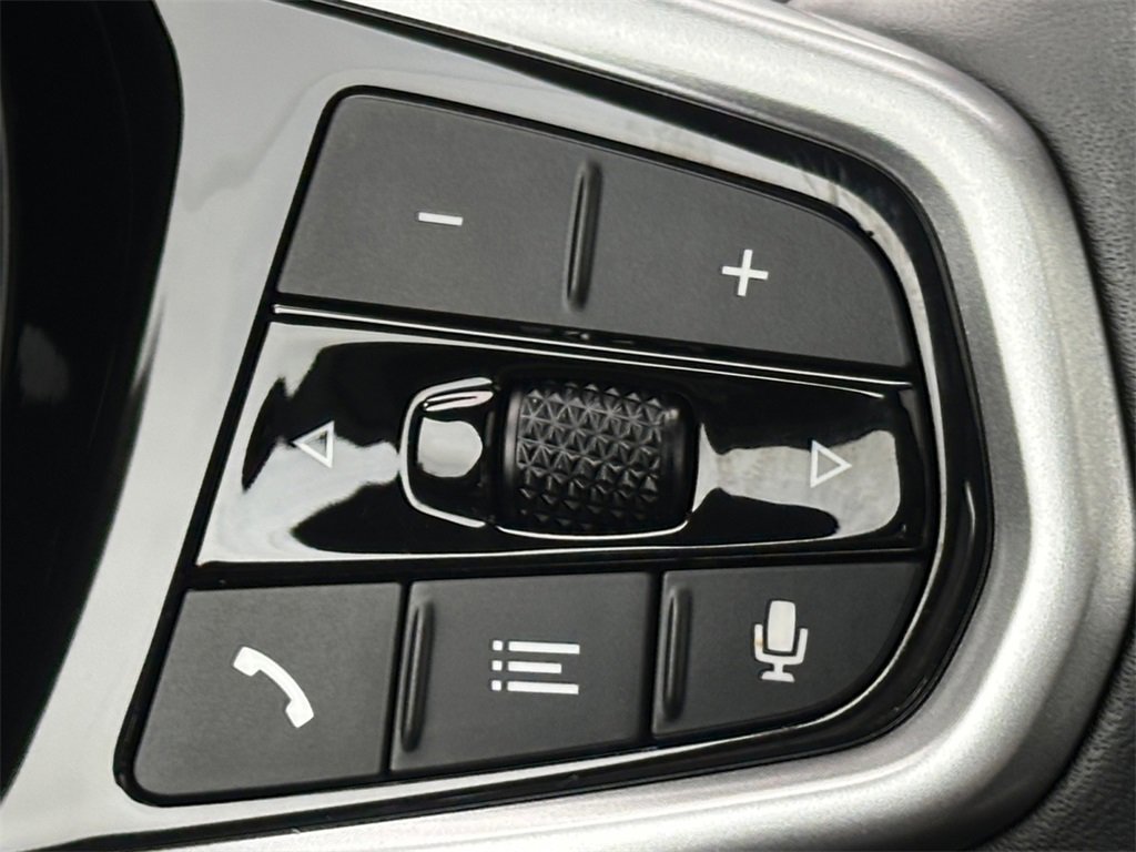 Used 2025 BMW i4 M50 w/ Premium Package image 20