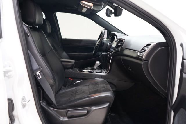 Used 2022 Jeep Grand Cherokee Laredo X image 36