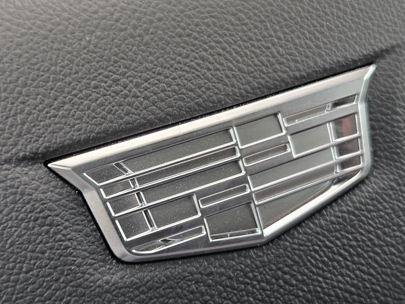 New 2026 Cadillac Vistiq Sport AWD/4WD image 8