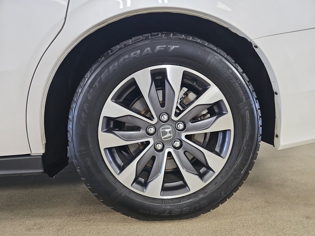 Used 2024 Honda Odyssey EX-L image 41