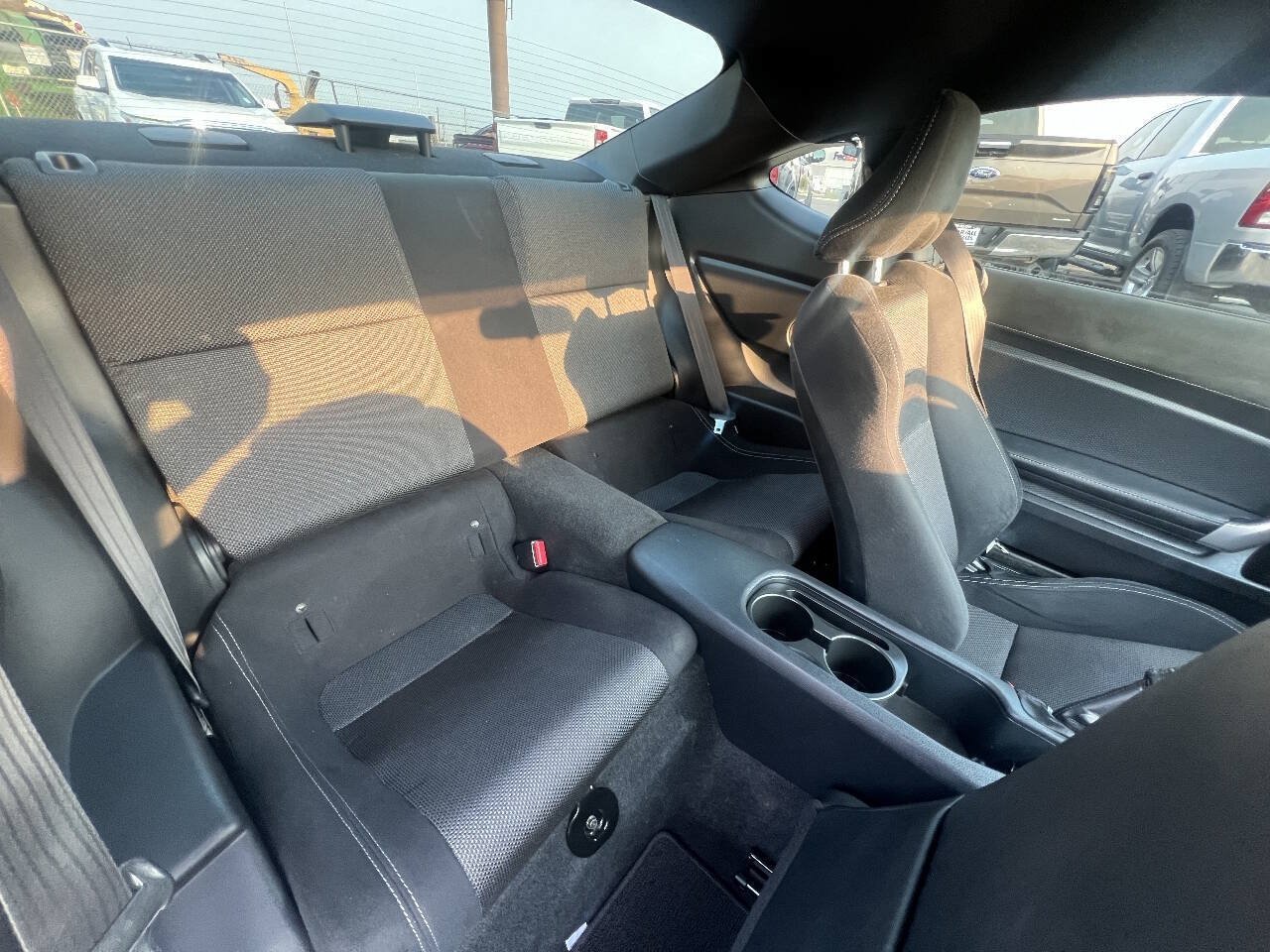 Used 2017 Toyota 86 RWD image 8