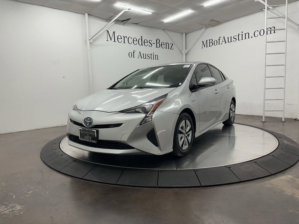 Used 2017 Toyota Prius Four w/ Advanced Technology Package FWD image 3