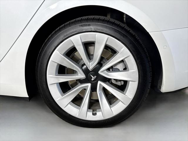 Used 2022 Tesla Model 3 RWD image 31