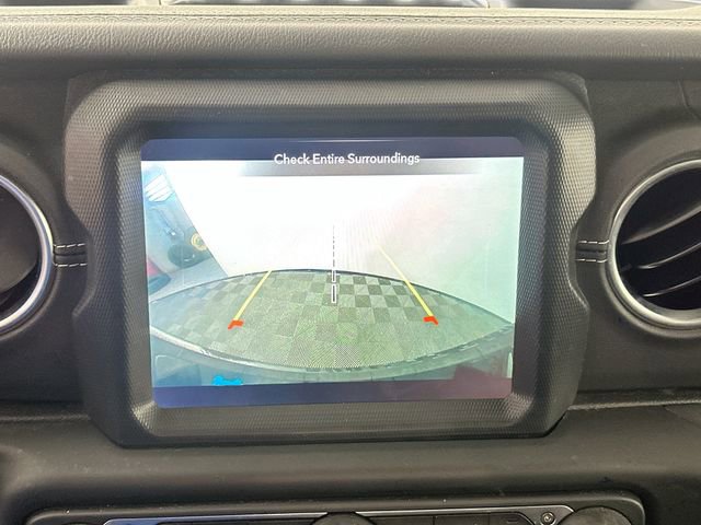 Used 2023 Jeep Wrangler Unlimited Sahara w/ Cold Weather Group image 13