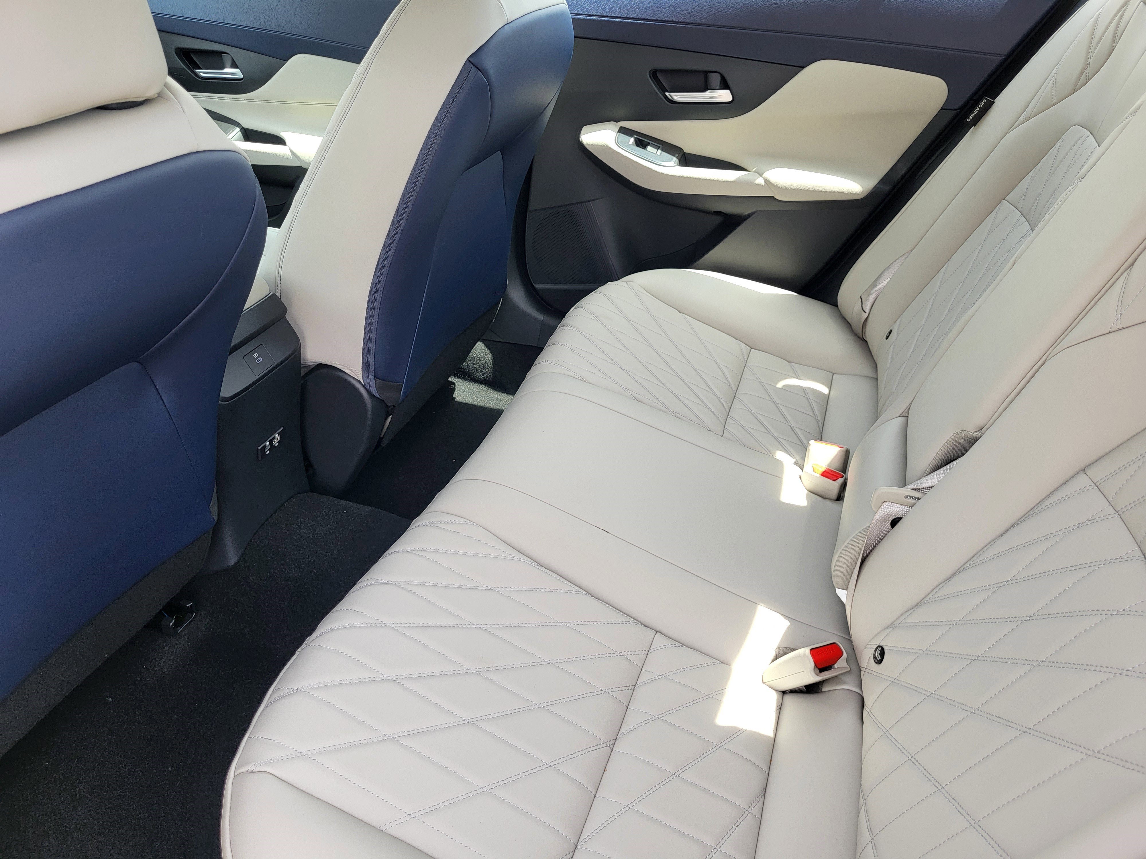New 2026 Nissan Sentra SL w/ Floor Mat Package FWD image 21