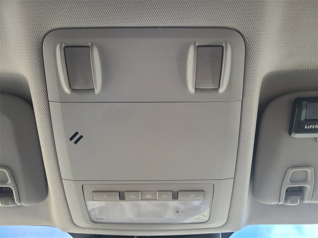 Used 2014 Chevrolet Cruze LT w/ All-Star Edition image 27