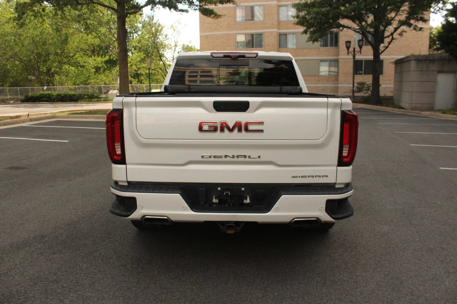 Used 2020 GMC Sierra 1500 Denali w/ Denali Ultimate Package AWD/4WD image 8