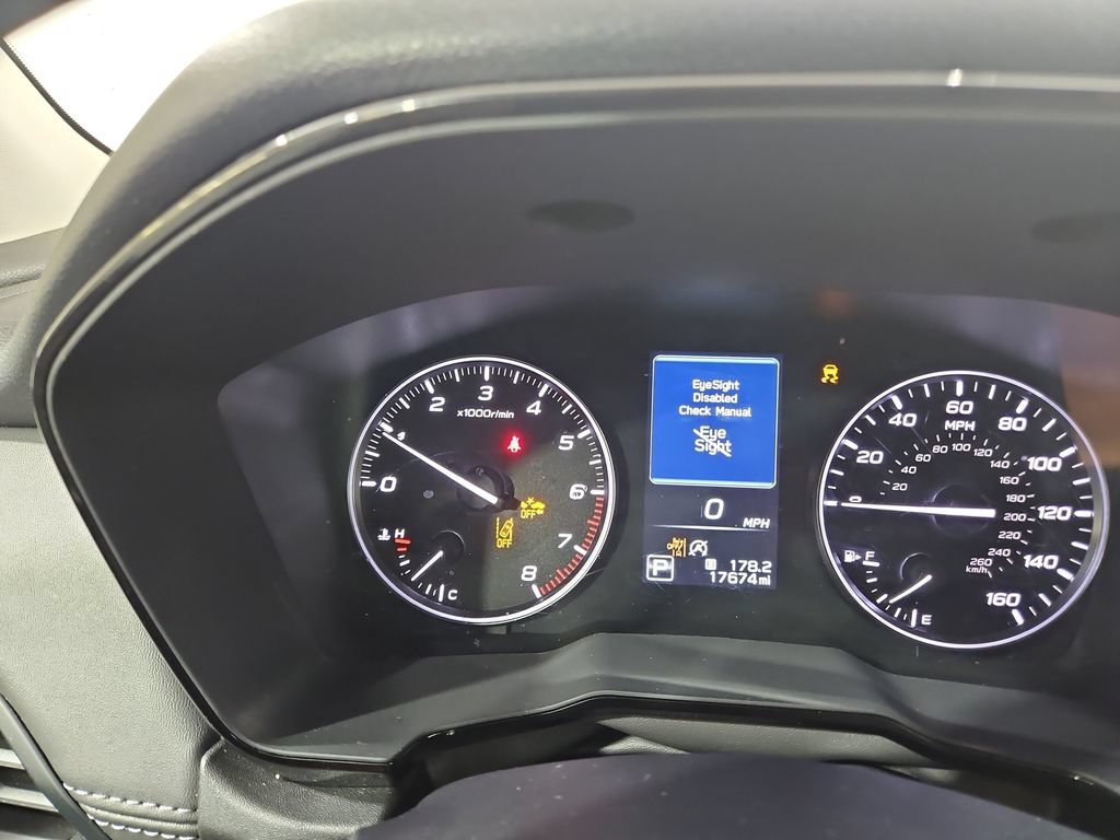 Used 2024 Subaru Outback Premium AWD/4WD image 16