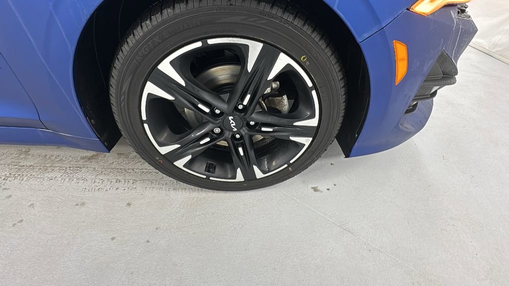 Used 2023 Kia K5 GT-Line image 9