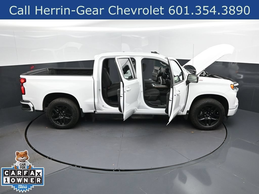 Used 2023 Chevrolet Silverado 1500 RST AWD/4WD image 44