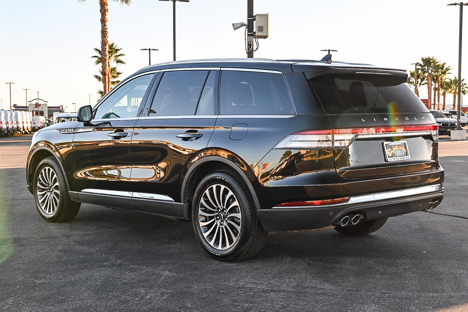 Used 2023 Lincoln Aviator Reserve w/ Elements Package Plus image 6