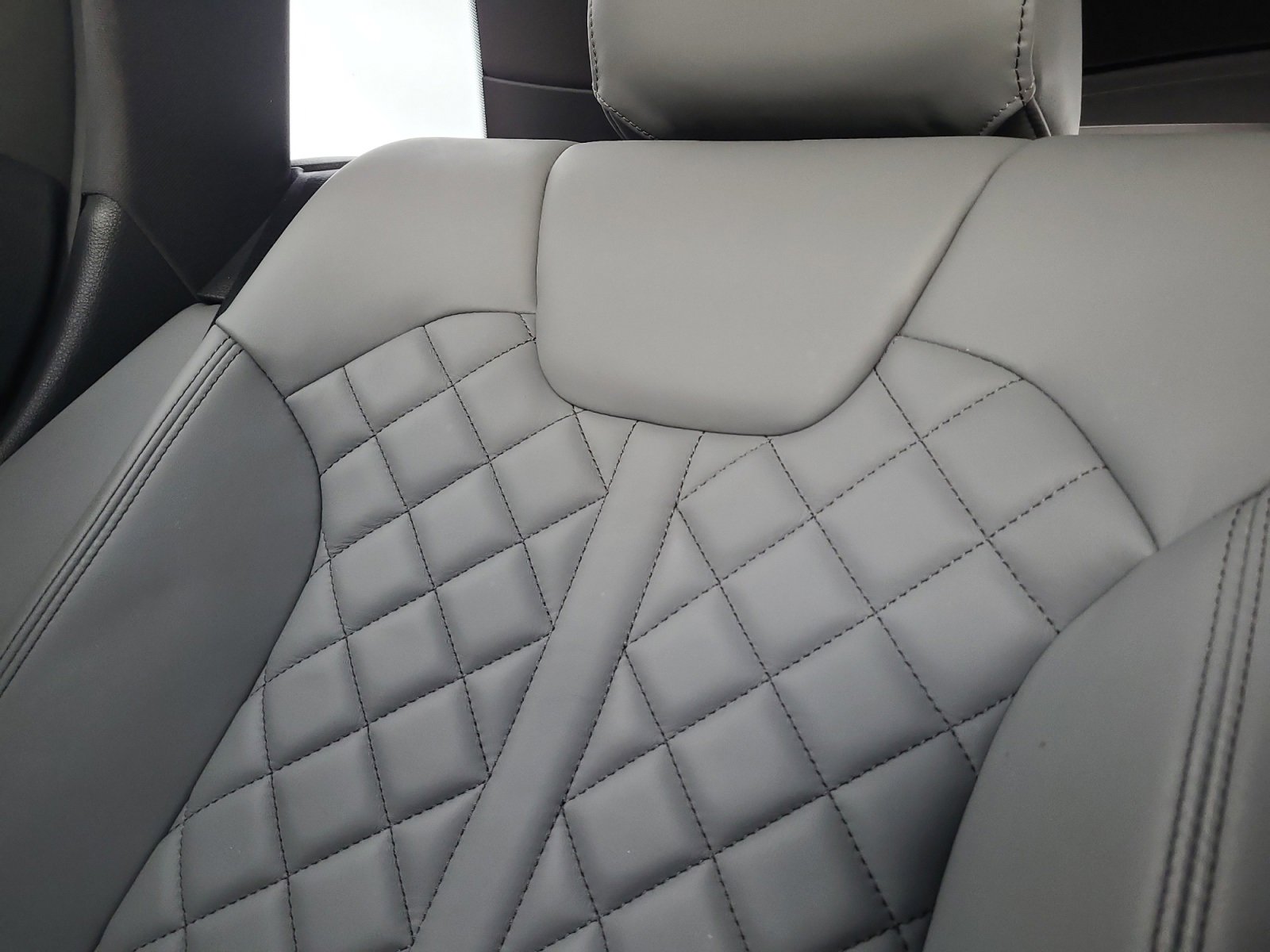 Used 2019 Audi SQ5 Premium Plus w/ Premium Plus Package image 33