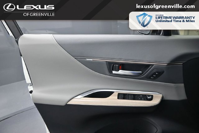 Used 2022 Toyota Venza Limited AWD/4WD image 20
